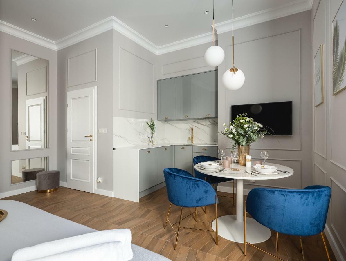 Luxury Gold Cracow City Centre 3Min Main Sq Old Town Kraków Zewnętrze zdjęcie